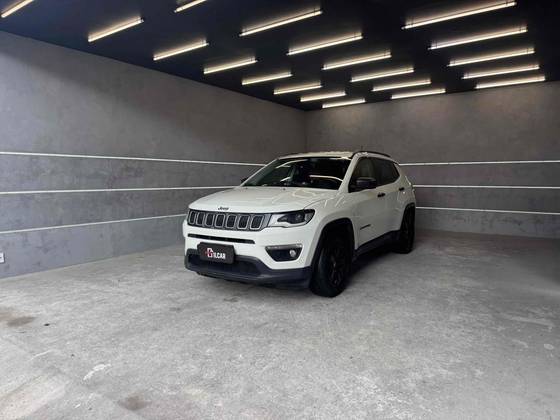 JEEP COMPASS 2.0 16V FLEX SPORT AUTOMÁTICO
